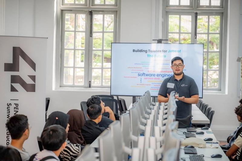 42 Malaysia — Free Coding School & Computer Science Education | No Fees